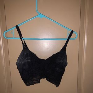 Pink brand black lace bralatte